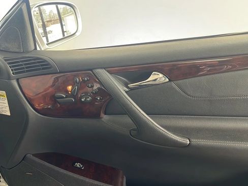 Used 2001 Mercedes-Benz CL 500 image 27