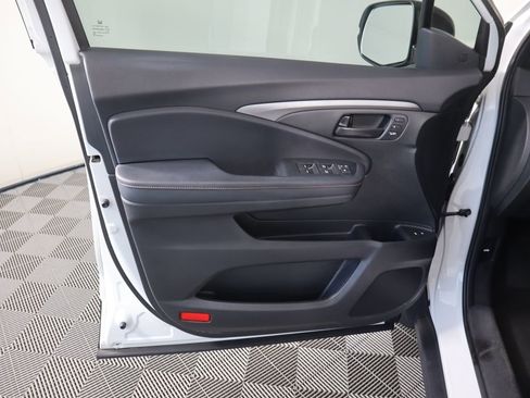 Used 2022 Honda Passport TrailSport image 25