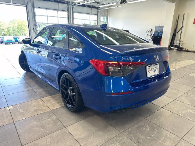Used 2022 Honda Civic Sport image 14