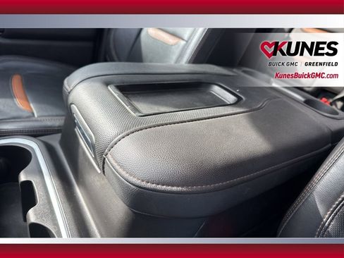 Used 2022 GMC Sierra 3500 AT4 w/ Gooseneck/5TH Wheel Package image 29