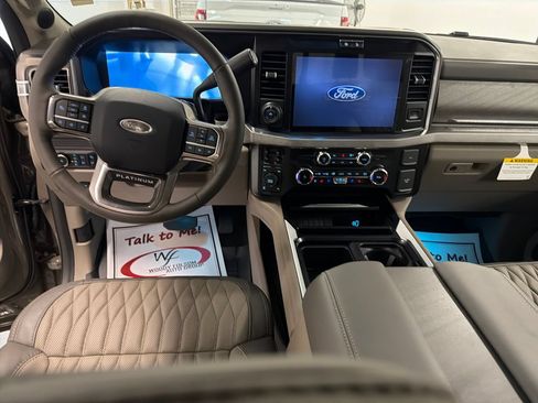 New 2026 Ford F250 Platinum w/ Platinum Plus Package AWD/4WD image 13