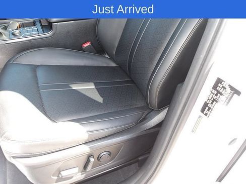 Used 2023 Kia Sorento S w/ Panoramic Sunroof Package AWD/4WD image 17