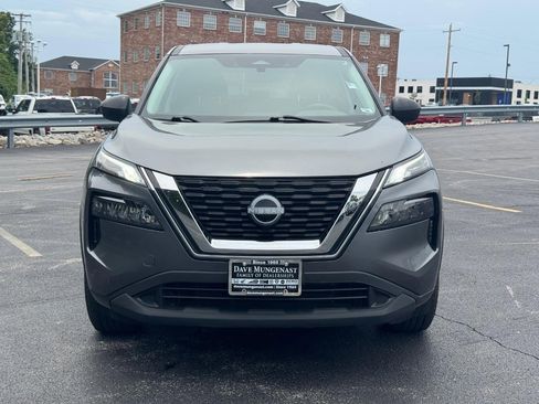 Used 2023 Nissan Rogue S AWD/4WD image 10