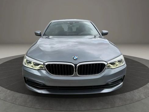 Used 2019 BMW 540i w/ Executive Package image 8
