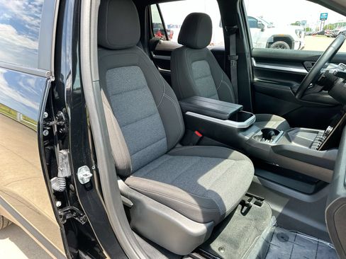Used 2026 GMC Terrain Elevation FWD image 24