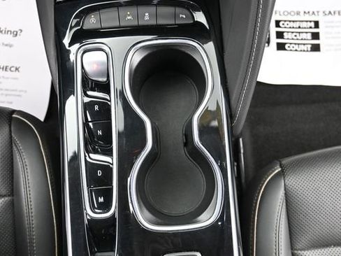 Used 2023 Buick Envision Essence FWD image 23