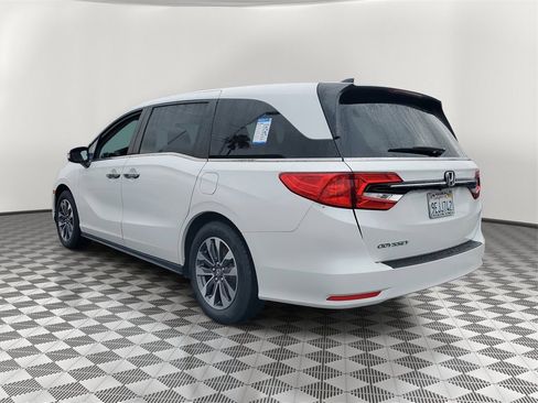 Certified 2023 Honda Odyssey EX-L image 4