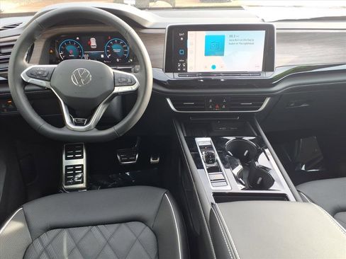 New 2026 Volkswagen Atlas SEL Premium R-Line AWD/4WD image 9