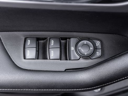 Used 2023 Chevrolet Blazer LT w/ Convenience Package FWD image 18