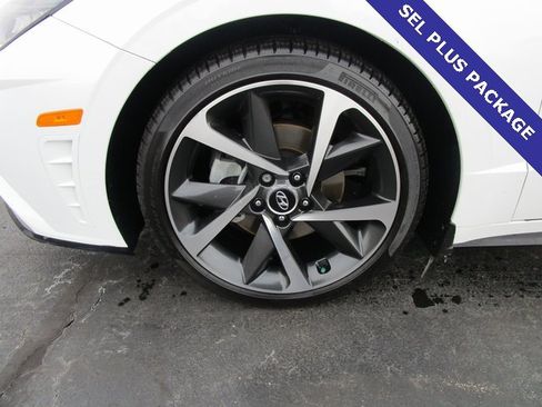 Used 2022 Hyundai Sonata SEL Plus image 2
