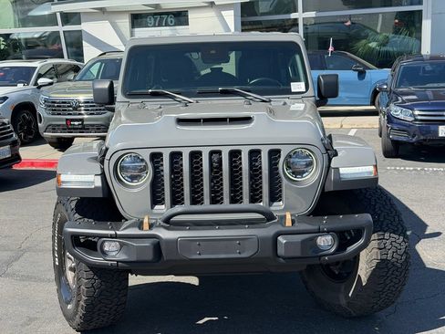 Used 2021 Jeep Wrangler Unlimited Rubicon w/ Trailer Tow Package AWD/4WD image 3