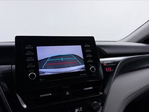 Used 2023 Toyota Camry SE FWD image 31