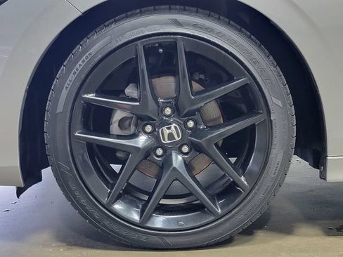 Certified 2024 Honda Civic Sport image 10
