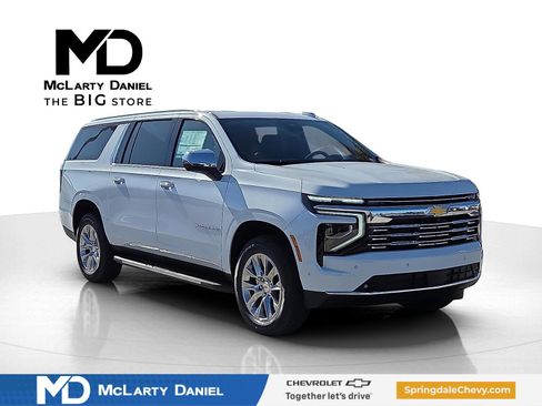 New 2026 Chevrolet Suburban Premier image 1