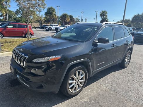 Used 2014 Jeep Cherokee Limited w/ Technology Group image 2