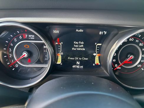 Used 2018 Jeep Wrangler Unlimited Rubicon AWD/4WD image 27