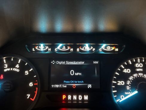 Used 2018 Ford F150 XL w/ Equipment Group 101A Mid AWD/4WD image 17