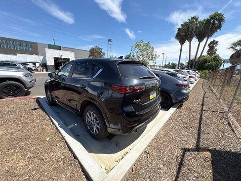 Used 2025 MAZDA CX-5 AWD 2.5 S w/ Preferred Package image 8