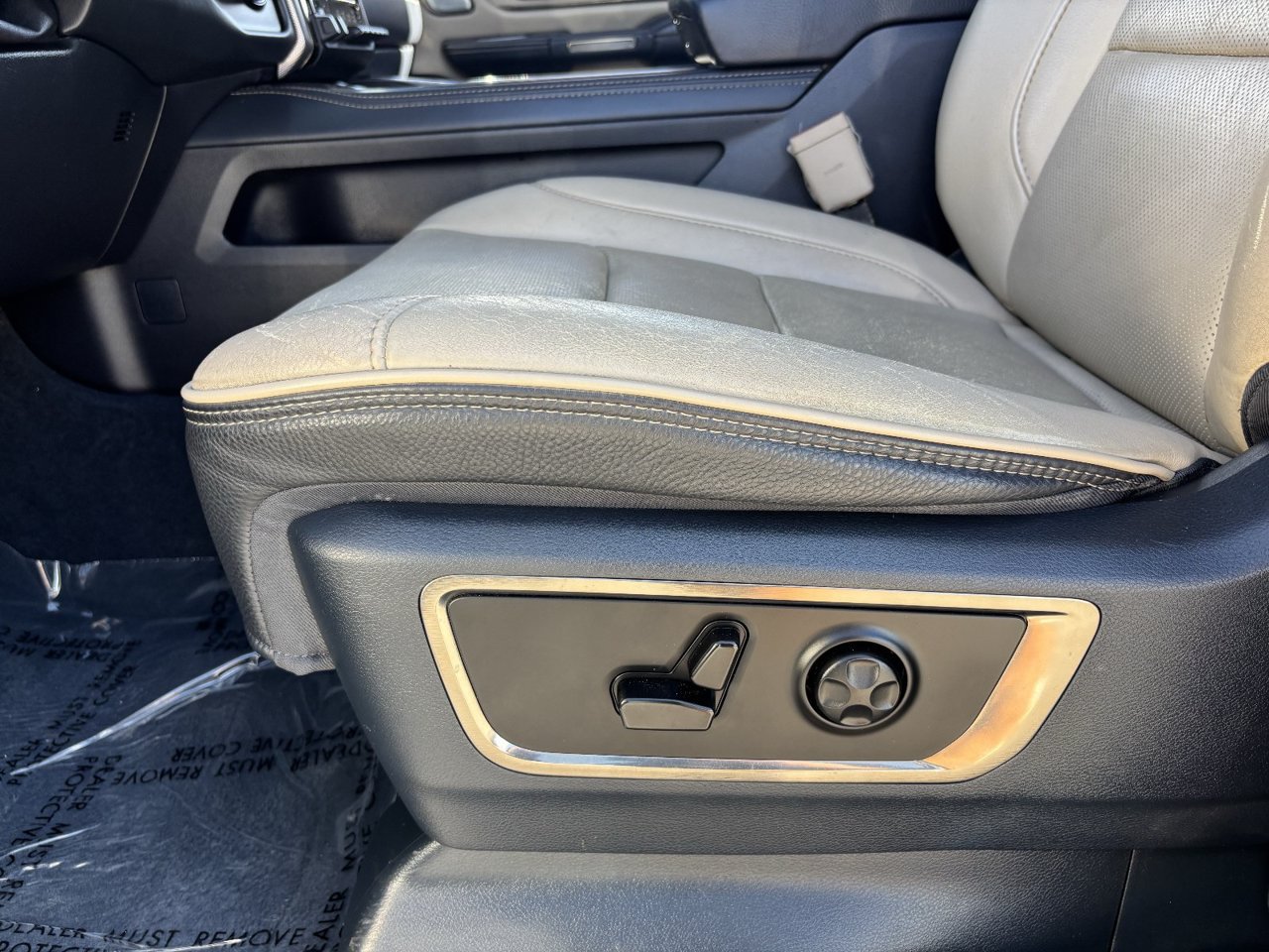 Used 2020 RAM 1500 Limited AWD/4WD image 19