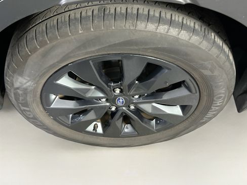Used 2023 Subaru Outback Onyx Edition image 31