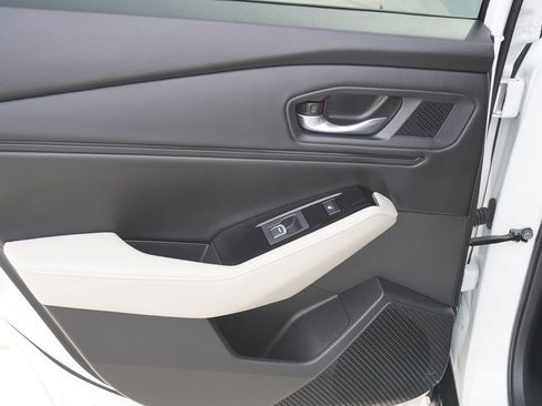 Used 2023 Honda Accord Touring image 16