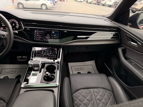 Used 2024 Audi SQ8 Premium Plus image 35