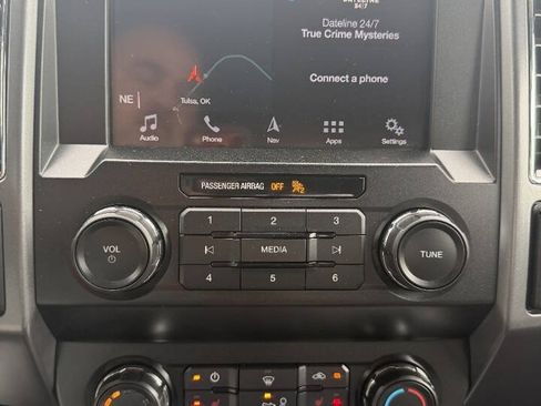 Used 2019 Ford F150 XLT w/ Equipment Group 302A Luxury AWD/4WD image 30