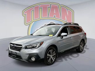 Used 2018 Subaru Outback 3.6R Limited AWD/4WD video 1
