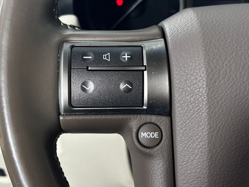 Used 2019 Lexus GX 460 Premium image 16