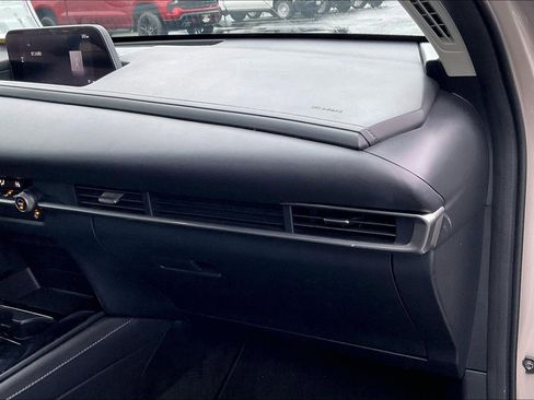 Used 2024 MAZDA CX-30 AWD 2.5 S w/ Select Sport Pkg image 15