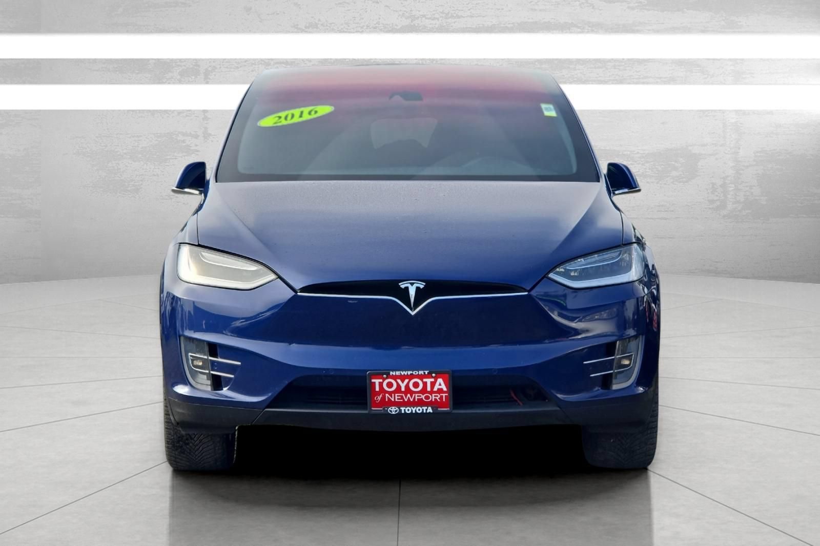 Used 2016 Tesla Model X 60D AWD/4WD image 6
