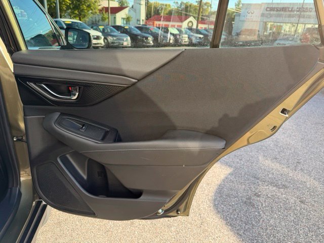 Used 2020 Subaru Outback Premium AWD/4WD image 22