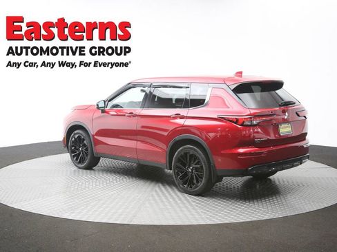 Used 2022 Mitsubishi Outlander SE FWD image 64