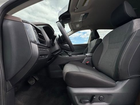 Used 2023 Nissan Rogue SV image 17