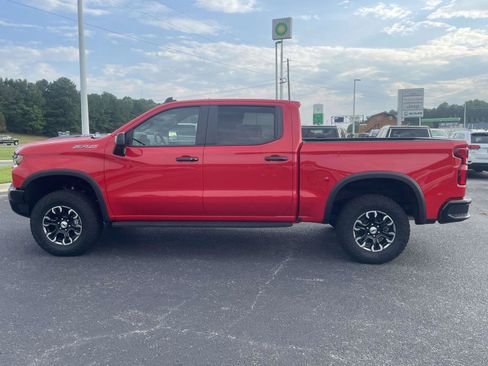 Certified 2024 Chevrolet Silverado 1500 ZR2 w/ Technology Package AWD/4WD image 8
