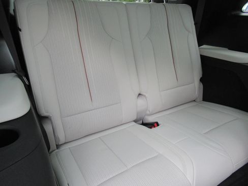 New 2027 Cadillac Vistiq Sport AWD/4WD image 39