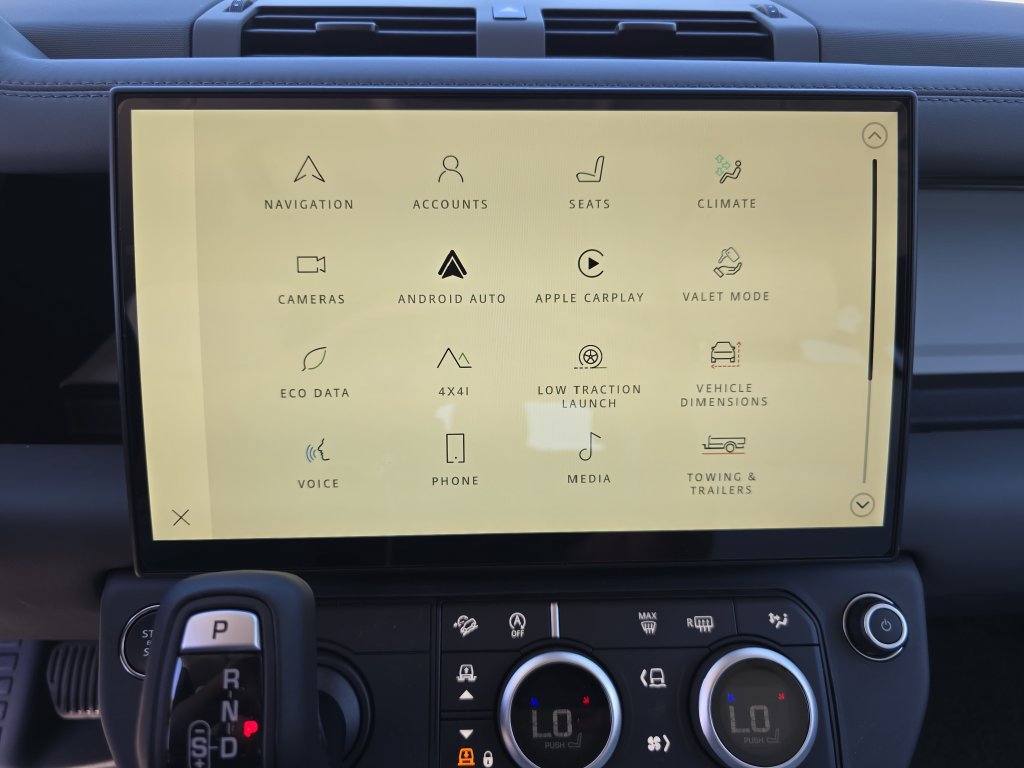 New 2026 Land Rover Defender 110 X-Dynamic SE AWD/4WD image 22
