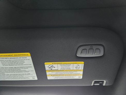 Used 2025 Ford F150 Lariat w/ Equipment Group 502A High AWD/4WD image 25