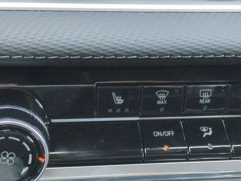 New 2026 Chevrolet Equinox LT w/ Safety and Technology Package image 23