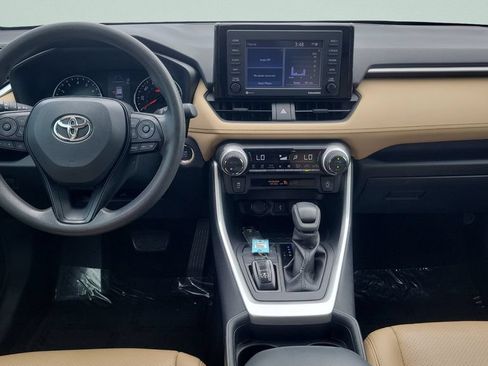 Certified 2021 Toyota RAV4 XLE FWD image 11