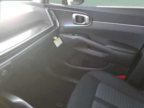 New 2026 Kia Sorento LX FWD image 26