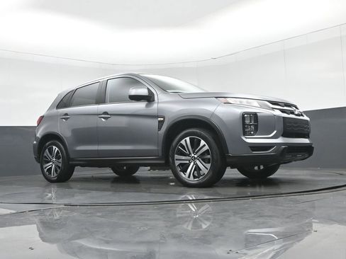 Used 2023 Mitsubishi Outlander Sport ES image 43
