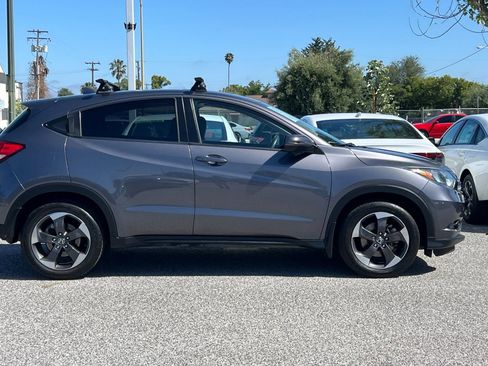 Used 2018 Honda HR-V EX image 7