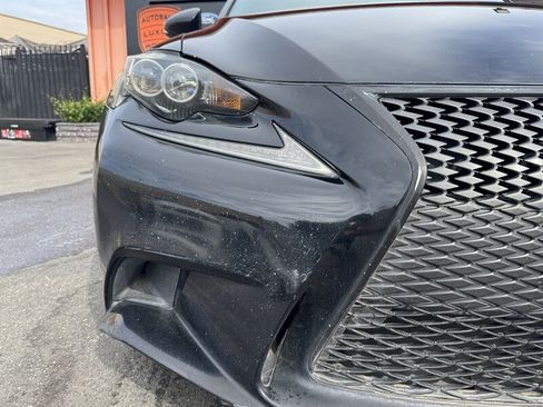 Used 2016 Lexus IS 350 RWD image 3