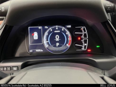 Used 2025 Lexus ES 350 w/ Premium Package image 34