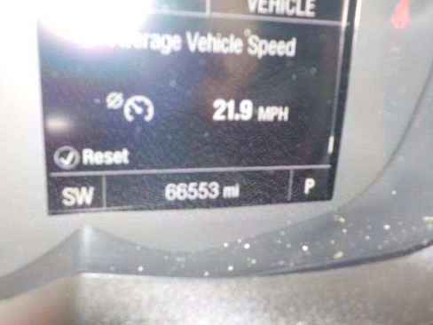 Used 2019 Chevrolet Trax LT w/ LT Convenience Package image 12