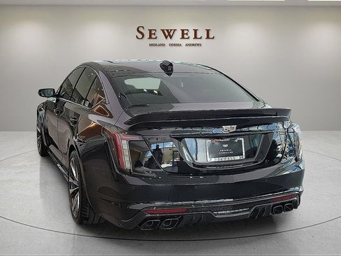New 2026 Cadillac CT5 V Blackwing w/ Carbon Fiber 2 Package RWD image 3