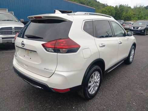 Used 2020 Nissan Rogue SV AWD/4WD image 5