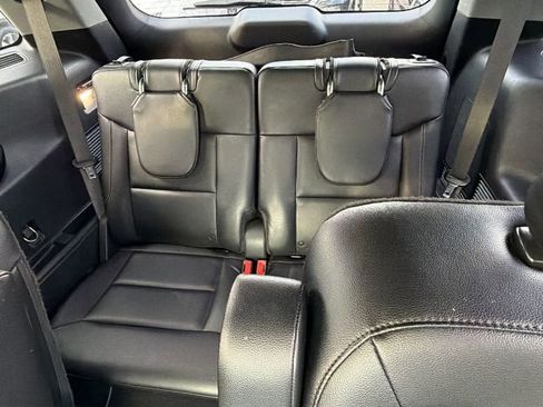 Used 2020 Ford Explorer Limited w/ Class III Trailer Tow Package image 23