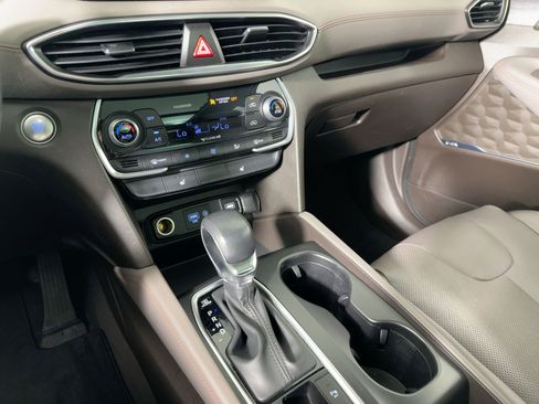 Used 2019 Hyundai Santa Fe Limited image 25